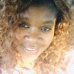 Meet your Posher, Lauryn